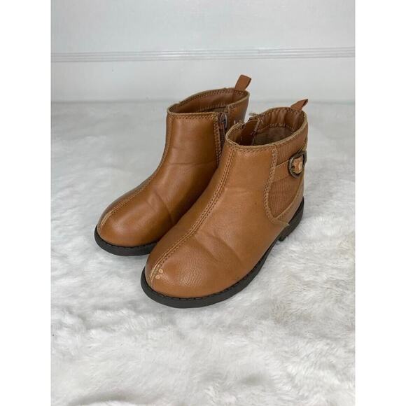 Carters Girls Brown Faux Leather Ankle Boots Size 8 With Zipper Closure - Picture 1 of 8
